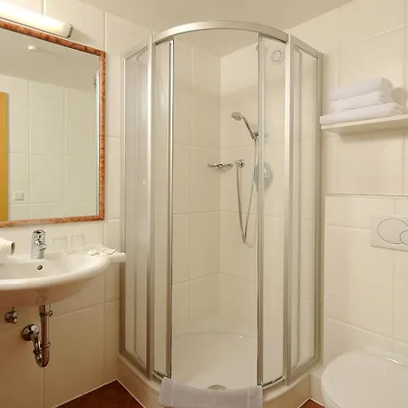 Burgschrofn Hotel 3*
