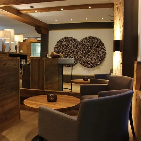 Burgschrofn Hotel 3*