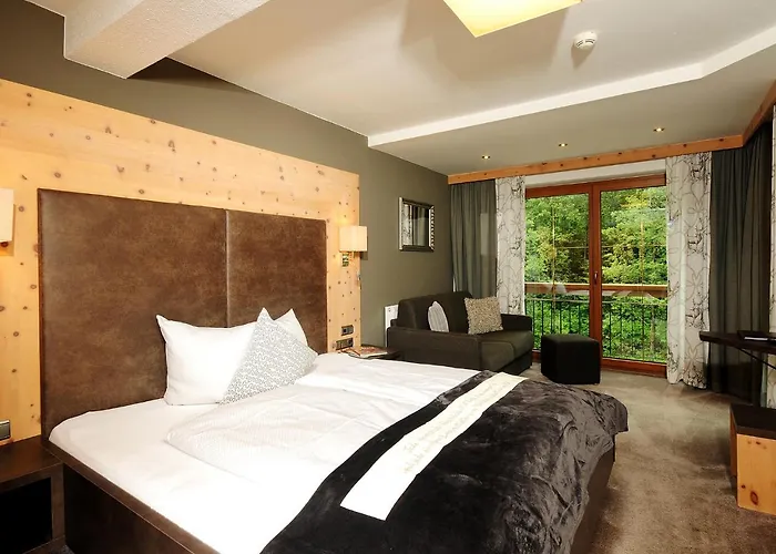 博格斯克芬酒店 3*